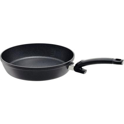 Tava s neprijanjajućim premazom ADAMANT COMFORT, 24 cm, Fissler