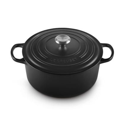 225294 kastrol signature 28 cm 6 7 l satin black litina le creuset