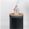 Korpa za rublje, 35 l, s poklopcem od pluta, crna, Brabantia
