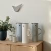 Termos vrč EM77 1 l, svijetlo siva, Stelton