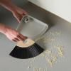 220703 1 sada lopatky a smetacku sweep it 28 cm svetle seda plast rig tig