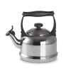 223542 5 varna konvice traditional 2 1 l stribrna nerezova ocel le creuset