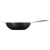 224136 3 neprilnava panev essential 30 x 9 cm cerna hlinik le creuset