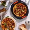 223620 1 forma na kolac 25 cm cerna ocel le creuset