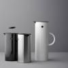 161327 3 vakuova termoska 0 5 l black classic stelton